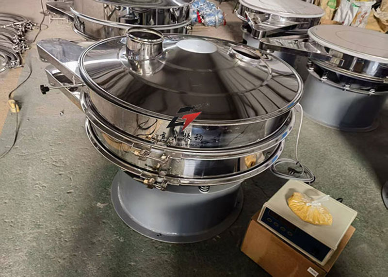 Features of egg yolk powder ultrasonic vibrating screen